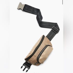 like New Think Royln Fanny Pack